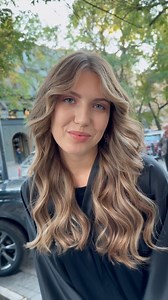 🪄 Зустрінь справжню Total Tonal Magic. Стилісти Matrix знають головний секрет успішного тонування і готові втілити будь-яке твоє кольорове побажання в реальність 😉 🌈 Кожне фарбування із гелевими тонерами Tonal Control Pre-Bonded дарує стійкі, багатогранні, та, головне, передбачувані результати. Пропонуємо впевнитися. Подивись на крутий результат від творчої партнерки Matrix Олени Леоненко. Фарбування було виконано у два етапи: освітлення та тонування разом із Tonal Control. 🤩 Не гай часу, за