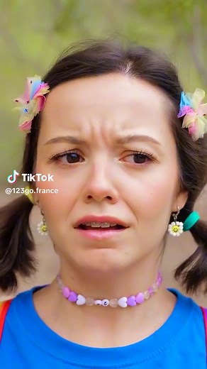 Pipi d'urgence: Papa a la solution créative !