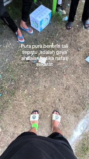 Gaya Ikatan Tali Sepatu yang Keren dan Unik