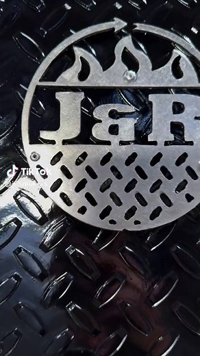 Little Red Smokehouse: Perfect for Small Kitchens