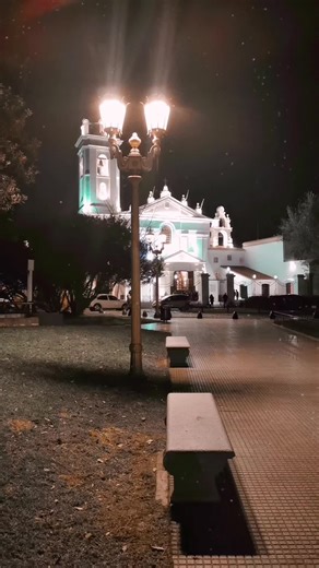 Videos de Jesus Consuegra Leyva (@jesusconsuegraley) con “yes, and? - Ariana Grande”