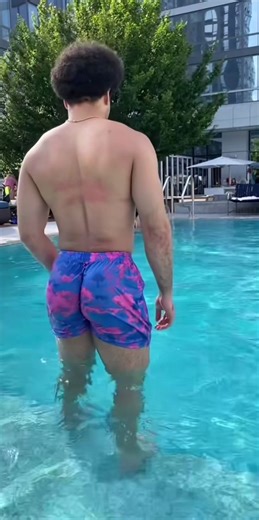 Football player takes a dive in the pool #football #footballedit #footballtiktok #collegefootball #collegefootball