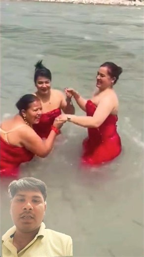 Ganga Snan live bathing vlog 🌊 #bathing #ganga #shortvideo