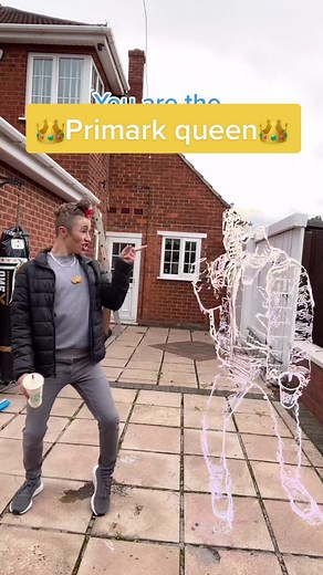 Primark queen just like me 💕 original music video on YouTube ❤️🛍🛍🛍