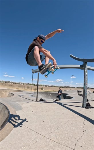 Flying High Air Out! #skateboarding