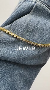 Have an April birthday coming up? Celebrate in style with this month's birthstone: diamonds! With Jewlr, you can create the perfect piece with ease. Choose: 💎From a variety of precious metals 💎The number of diamonds you want 💎One-of-a-kind engraving options 💎Gift packaging options are available too! | Jewlr