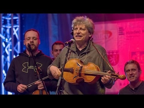 Jiří Pavlica a Hradišťan na Folkovém Chvojení 2014