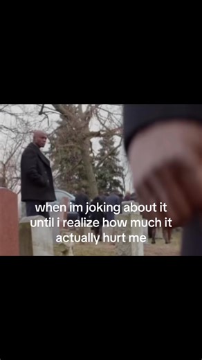 👑 on Instagram: "@anytimeyouaredown ⬅️ Here are 5 effective ways to boost your positive mindset: ⸻ 1. Practice Gratitude Daily Take a few minutes each day to reflect on what you’re thankful for. This simple habit can shift your focus from what’s lacking to what you have, rewiring your brain for positivity. Tip: Keep a gratitude journal with 3 things you’re grateful for each day. ⸻ 2. Surround Yourself with Positivity Your environment plays a huge role in your mindset. Spend time with people who