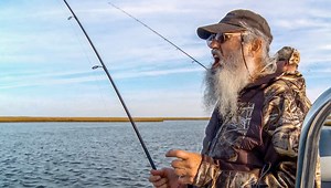 45K views · 749 reactions | Uncle Si faces the classic battle of big fish little net down in South Louisiana. | Duck Commander | Facebook