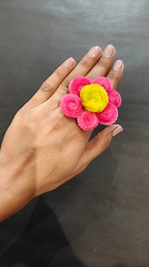DIY Pipe Cleaner Flower Ring! 🌸💍 #diy#handmade #pipecleanerflowers | paper craft