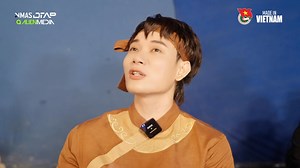 Không phải tự nhiên mà DTAP nói rằng mình đã dành hết sự may mắn của tụi mình vào dự án này. Riêng anh Trúc Nhân, anh Nhân chưa từng nhận lời tham gia vào dự án của ai nhưng lần đầu tiên đó lại dành cho MADE IN VIETNAM - sản phẩm đầu tay của DTAP ❤️ Mỗi lần làm việc cùng anh Trúc Nhân đều là những kỷ niệm rất đặc biệt, hơn hết là cơ hội được nhìn thấy, học hỏi và càng thêm ngưỡng mộ cái tâm, cái tầm anh Nhân đặt để vào từng dự án. Những buổi thu kéo dài chưa là gì so với việc anh còn dành rất nh