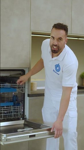 ¡Transforma tu cocina con la placa de inducción con extractor integrado! 😍✨