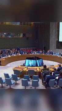 Jeffrey Sachs calls for ending U.S. strangulation of Venezuela