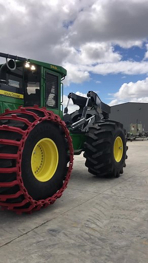 Exploring the Power of John Deere Tractors