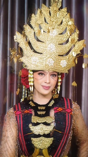 MUA BANDUNG - MAKEUP BANDUNG - PAKET WEDDING BANDUNG on Instagram: "❤️ Follow Dulu Aja ❤️💕❤️ . . . Reguler Makeup Start 2xx 💞 Makeup Attire Pengantin Only 1,750k 😍 PROMO PAKET WEDDING START (MUA+Attire+Photo+Dekor) 3,5 JT PAKET SIRAMAN LENGKAP START 6,5JT PAKET WEDDING+VENUE+CATERING START 11JT-AN AJA 🤩 Ada banyak paket wedding yg bisa kamu pilih sesuai budget kamu & InsyaAllah kita amanah yaa ❤️ Lokasi : Margahayu Raya, Metro 🥰 . . Batak Mandailing @lr_andini14 💕 MakeUp By @adellbandung A
