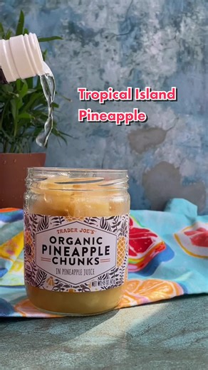 How to Make Pineapple Rum Infusion | Summer Cocktail Recipe