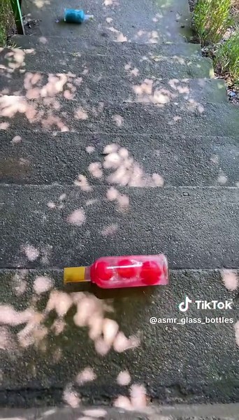 ASMR Glass 🫙 #asmr #asmrtiktoks #asmrsounds #asmrvideos #satisfying #oddlysatisfying #breakingbottles #breakingjars #glassbreaking #breakingglass #fyp #viral #foryoupage #sleep #calm #relax