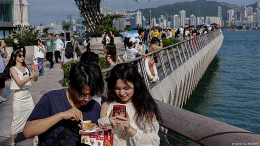 Cheap Chinese tours won't save Hong Kong's tourism