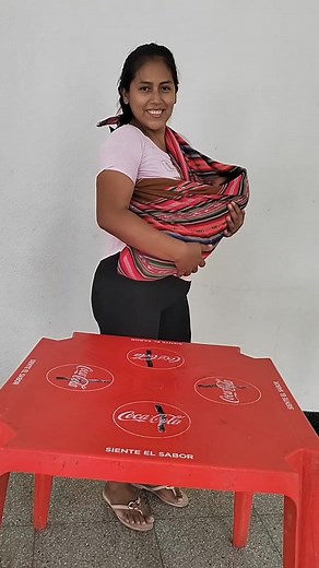 Cómo dar el pecho a un bebé en aguayo: consejos y técnicas