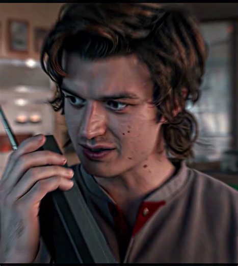 "THE Character" | Joe x Steve | Stranger Things | Montagem Fuego | WICK_AE