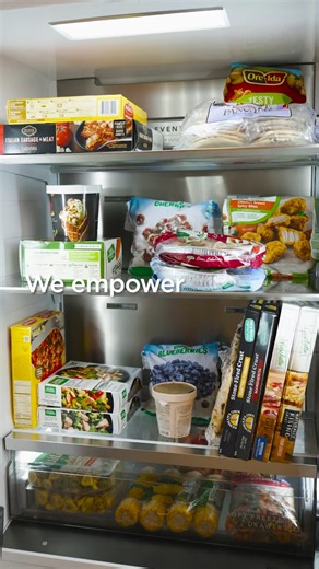 Frigidaire Canada on Instagram: "We design our appliances to make your life easier. #frigidaire #frigidairecanada #refrigeratortwins #kitchen *** Nous concevons nos appareils pour vous simplifier la vie."