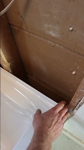 How to fit a new tub into place