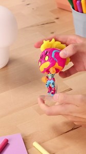 Funko Pop! Captain Marvel 908 Blacklight Special Edition