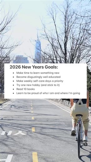 Udemy on Instagram: "Let's make this year the best one yet. What are you looking forward to in 2026? ✨"