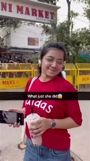 Yeh toh muje bhi try karna hai😍#trending #ai #coding #yt #shorts #hacks #aitools #viral #blackboxai