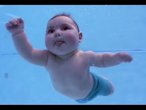 Baby diving in pool HD ❤ ♡ Baby tauchen im Pool HD ♡ ❤