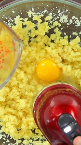 172K views · 2.4K reactions | Zeppole are easy Italian donuts that are rolled in sugar with a fluffy, melt-in-your-mouth center. RECIPE: https://natashaskitchen.com/zeppole-recipe/ | NatashasKitchen.com | Facebook