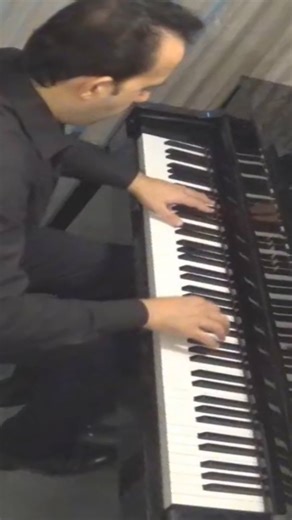 Leon Minkus, Kitri Variation, Ballet music from Don Quixote, Piano Transcription and Performance by Tarek Refaat. مقدمة البرنامج التليفزيوني القديم - فن الباليه، من موسيقى باليه دون كيشوت Watch on youtube https://youtu.be/MjopdiYrYEM Sheet music link https://gumroad.com/l/Iwnfg | Tarek Refaat