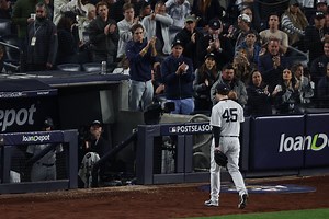 Angry New York Yankees fans lash out at the organization as the Bronx Bombers lose ALCS Game 3 in embarrassing fashion: "This era of Yankees baseball has been nothing but disappointment, excuses, and getting stomped on by our rivals", "Fire Cashman. Fire Boone. Fire all of them"