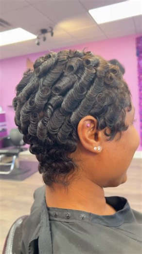 Pincurl Pixie Cut Style Ideas