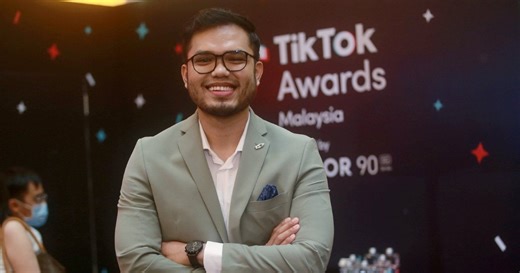 #NSTviral: Scammer uses AI to impersonate Khairul Aming [WATCH] | New Straits Times