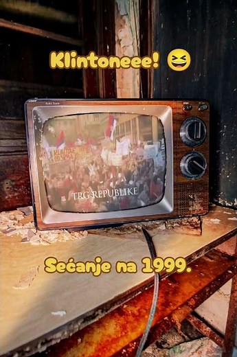 Beograd 1999 – Narod na Trgu Republike tokom NATO bombardovanja | Retki snimci
