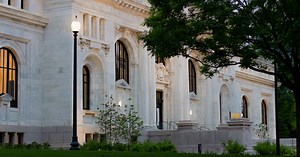 Apple Carnegie Library: An inside look at Apple's most ambitious store yet - 9to5Mac