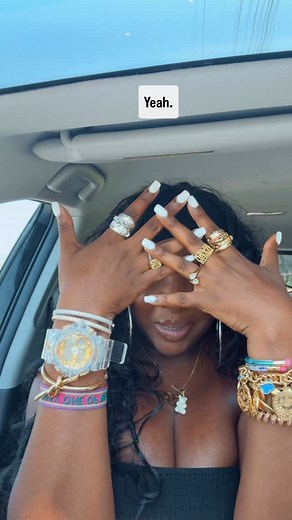 Brittni on Instagram: "We have added a watch to our stack and I couldn’t be happier!"