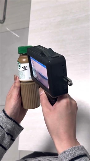 Handheld Inkjet Printer – Printing a Logo on a Starbucks Bottle ☕🖨️
