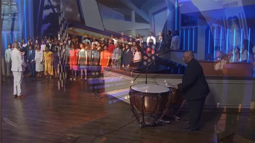 5.5K views · 86 reactions | The Aeolians and University Choir came together for a beautiful take on Come Thou Fount—with some amazing guests joining us: Dr. Mallory McHenry on harp, Asriel Davis on organ, and Dr. Roberto Burton on timpani.It’s a powerful moment of worship you don’t want to miss. Full video is uploaded to our YouTube channel! #ComeThouFount #OakwoodMusic #OnceAnAeolianAlwaysAnAeolian #HBCUMusic #ChoralVibes #Aeolians | The Aeolians | Facebook