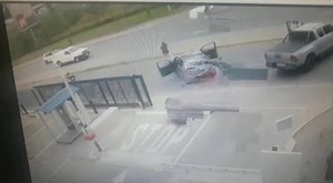 81K views · 213 reactions | Video footage: Attempted armed robbery shooting Corlet Dr, Melrose North, JHB. 5 Suspects have been arrested. | Intelligence Bureau SA | Facebook