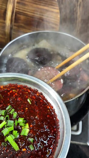 Video của Mukbang (@mukbangg14) với bản nhạc âm thanh gốc - Mukbang