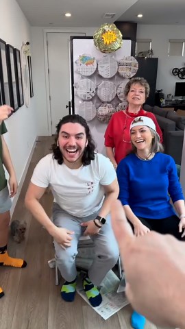 Fastest Feet Newspaper Challenge – Can You Keep Up?