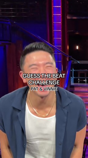 Guess the beat 🥁 sometimes we get in a silly goofy moood ✨ #magicmikelive #mml #dancerchallenge #dancechallenge #game #bts #chessgame #fyp #dancetutorial #funny