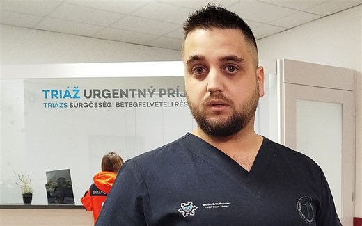 Elszabadult a pokol az érsekújvári ügyeleten: az egyik beteg kést rántott, a másik vasvillával fenyegetőzött