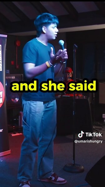 Making Unique Novel Keychains Through Stand-Up Comedy