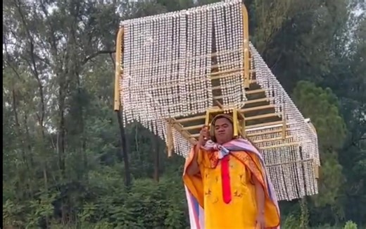 “中国人自己的抽象视频”