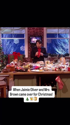 When Jaimie Oliver and Mrs Brown came over for Christmas! 🎄👨‍🍳🍞 #michaelmcintyre #comedy #standupcomedy #surprise #christmas #xmas | Michael McIntyre
