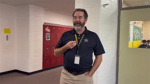 Holiday cheer, Saint Mark’s style. 🎶🎄💚💛 Huge thanks to Mr. Hughes and the broadcast students, with a special shoutout to Killian Doyle ’26, for capturing the spirit so perfectly. #saintmarkshs | Saint Mark's HS