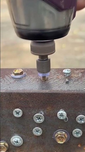 How to install Hex Drilling Screws Yellow zinc Carbon Steel Self-Drilling Screws with Washer